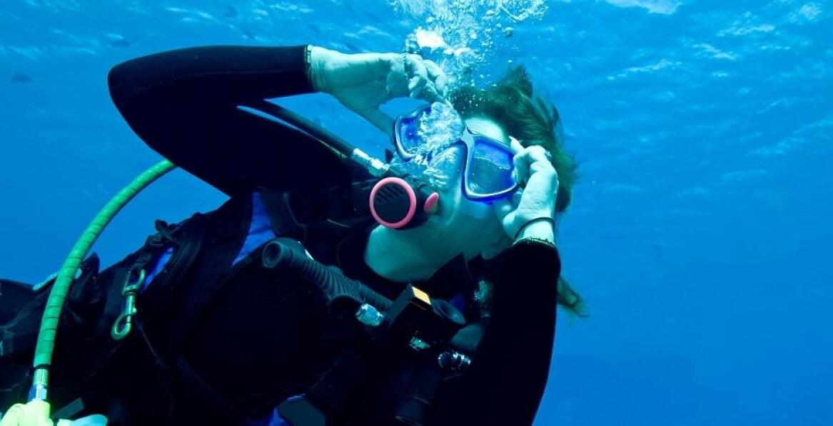 Wybór automatu do nurkowania dla początkującego