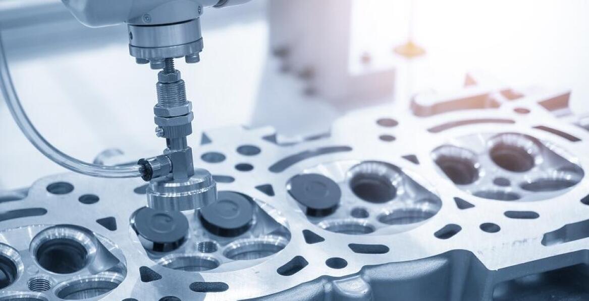 Jak montaż formowanych elementów wpływa na jakość finalnego produktu?