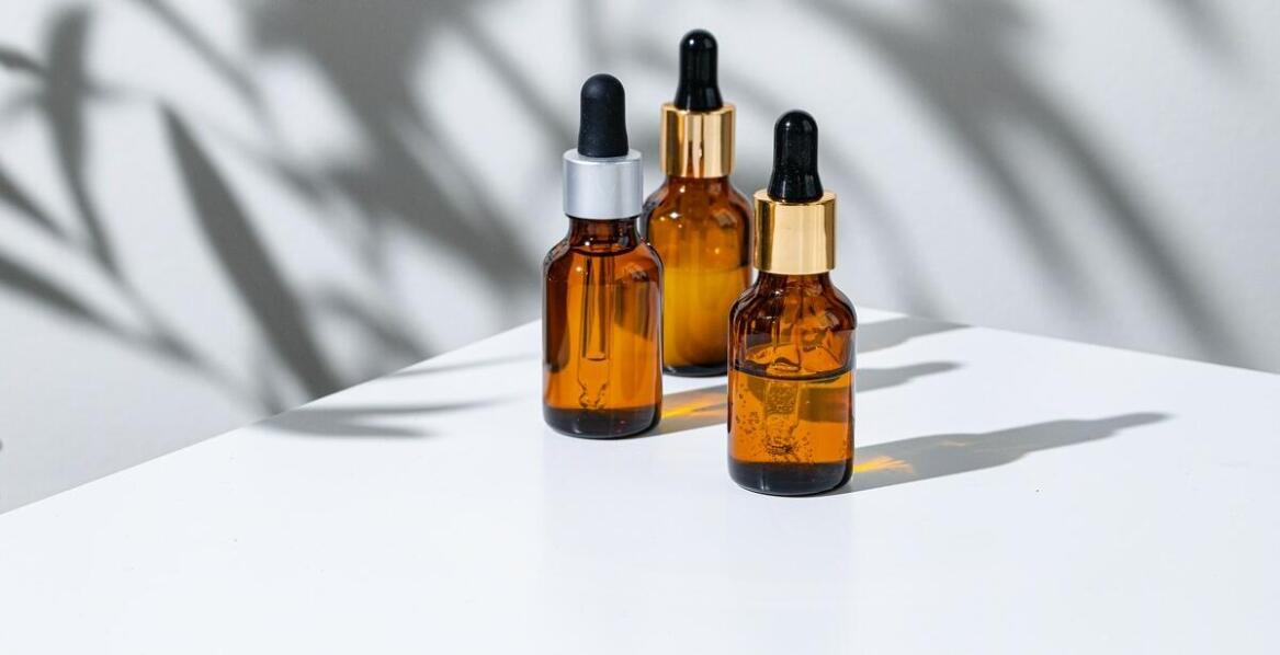 Dlaczego warto inwestować w ekskluzywne eteryczne olejki do produkcji kosmetyków?
