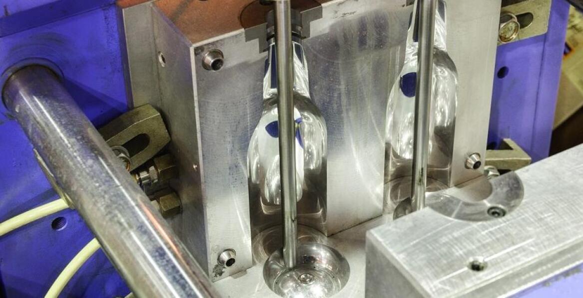 Jakie są kluczowe trendy w projektowaniu form wtryskowych dla branży spożywczej?