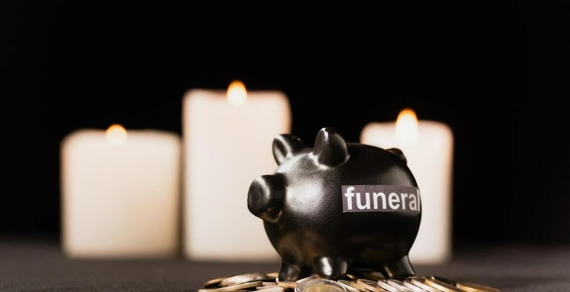 Wsparcie w uzyskaniu pogrzebowego zasiłku – kluczowe informacje dla rodzin