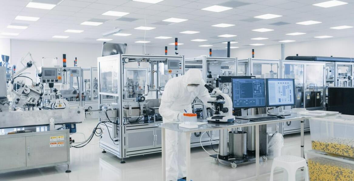 Korzyści z wyboru odpornych na środki dezynfekcyjne krzeseł laboratoryjnych