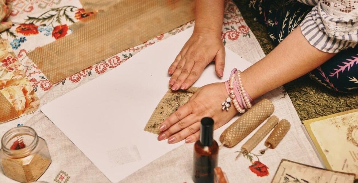 Jak papierowe etykiety z nadrukiem wspierają ochronę środowiska?