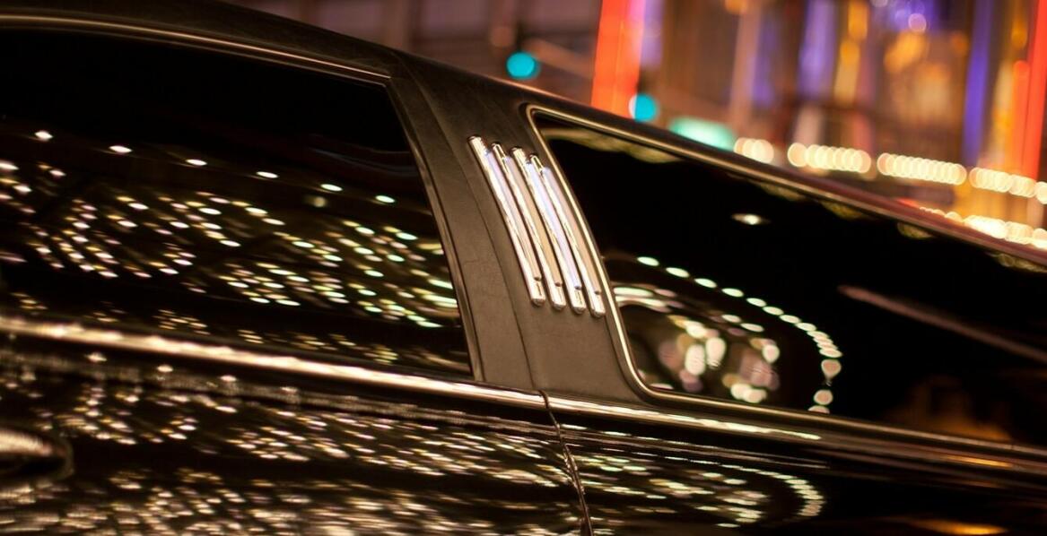Gdzie wynająć luksusowy samochód na wesele lub na event?