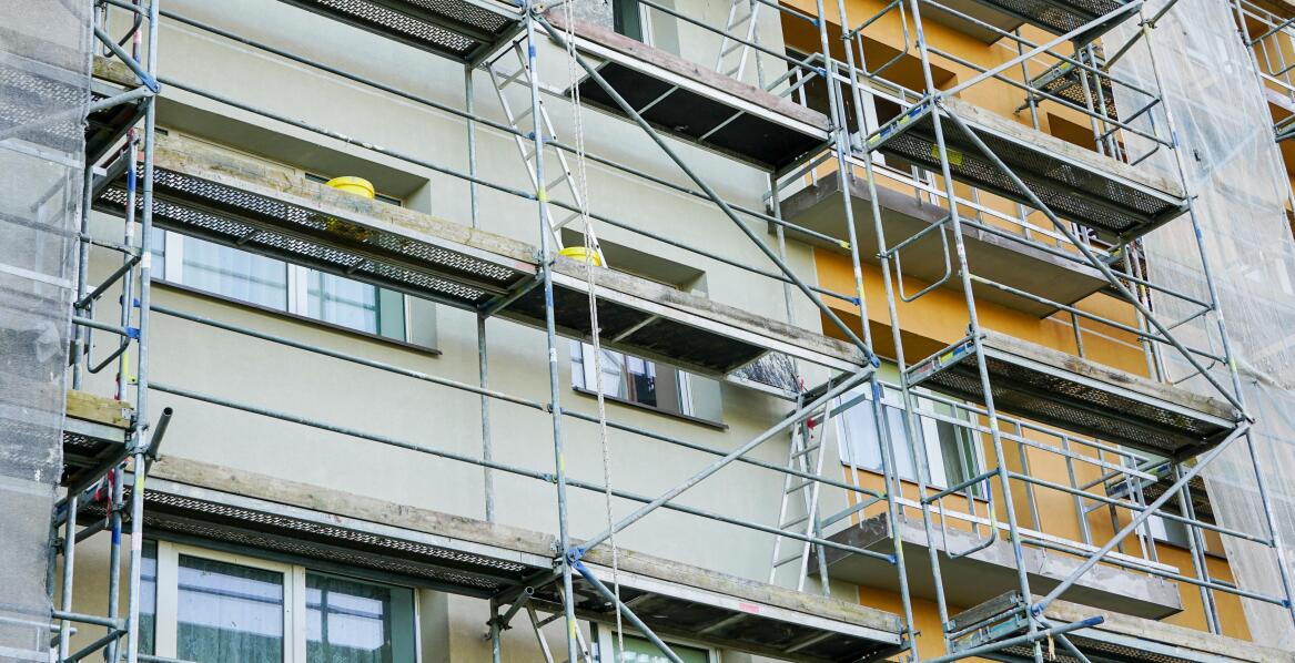 Techniki naprawy elewacji: co warto wiedzieć o nowoczesnych rozwiązaniach?