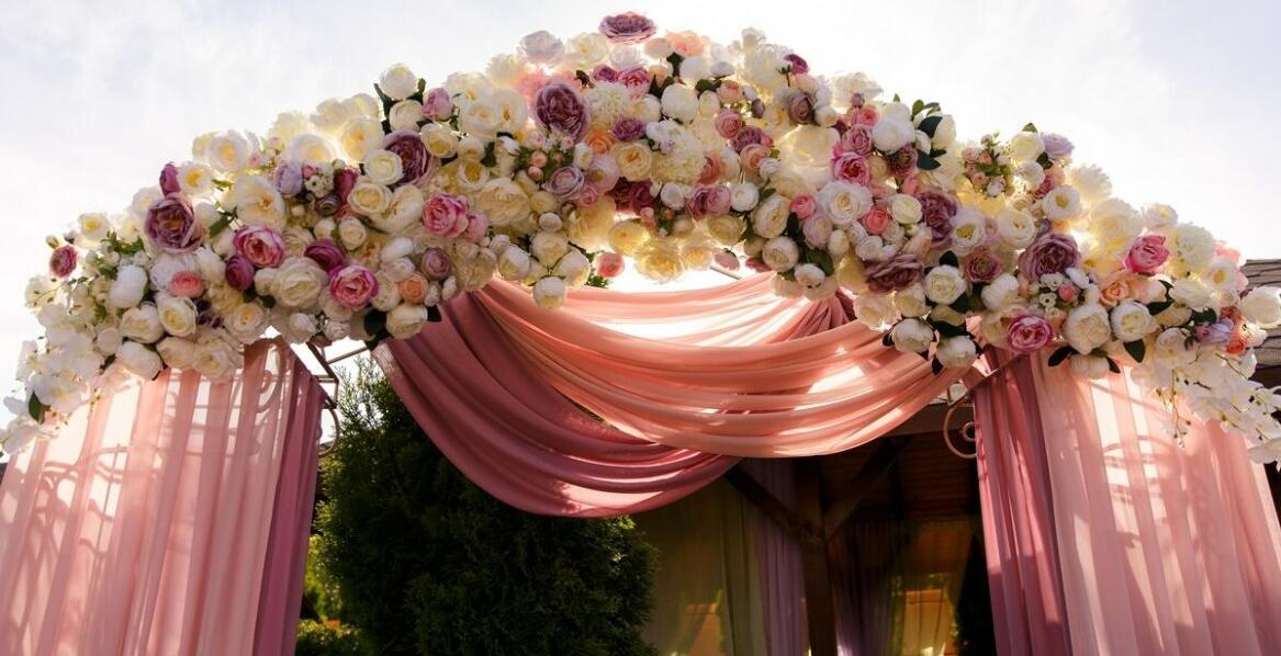 Organizacja wesela nad morzem: jak zaplanować idealny dzień krok po kroku