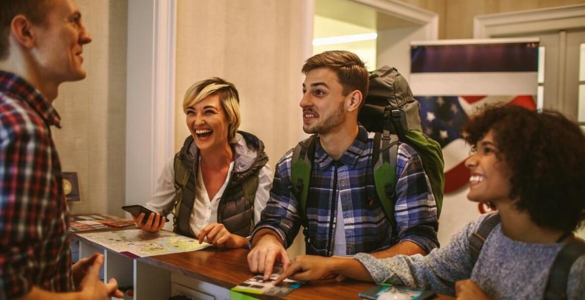 Kursy i szkolenia z zakresu turystyki i rekreacji: co oferuje uczelnia?