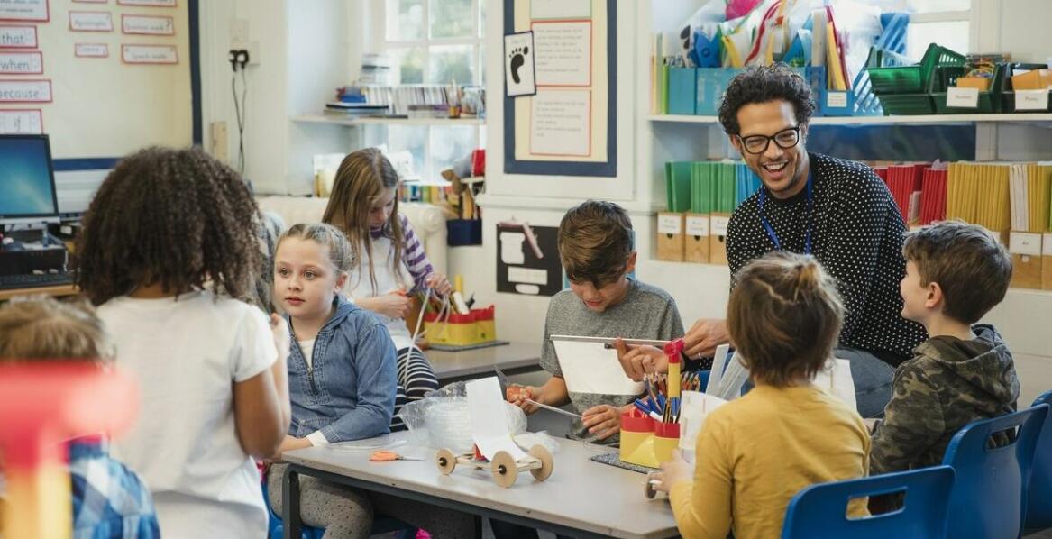 Jak program nauczania w przedszkolu jest dostosowany do potrzeb indywidualnych dzieci?