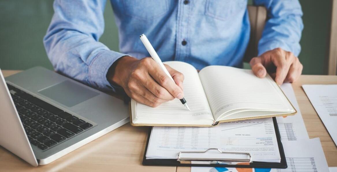 Jak wybrać najlepszą szkołę do nauki jazdy na motor?