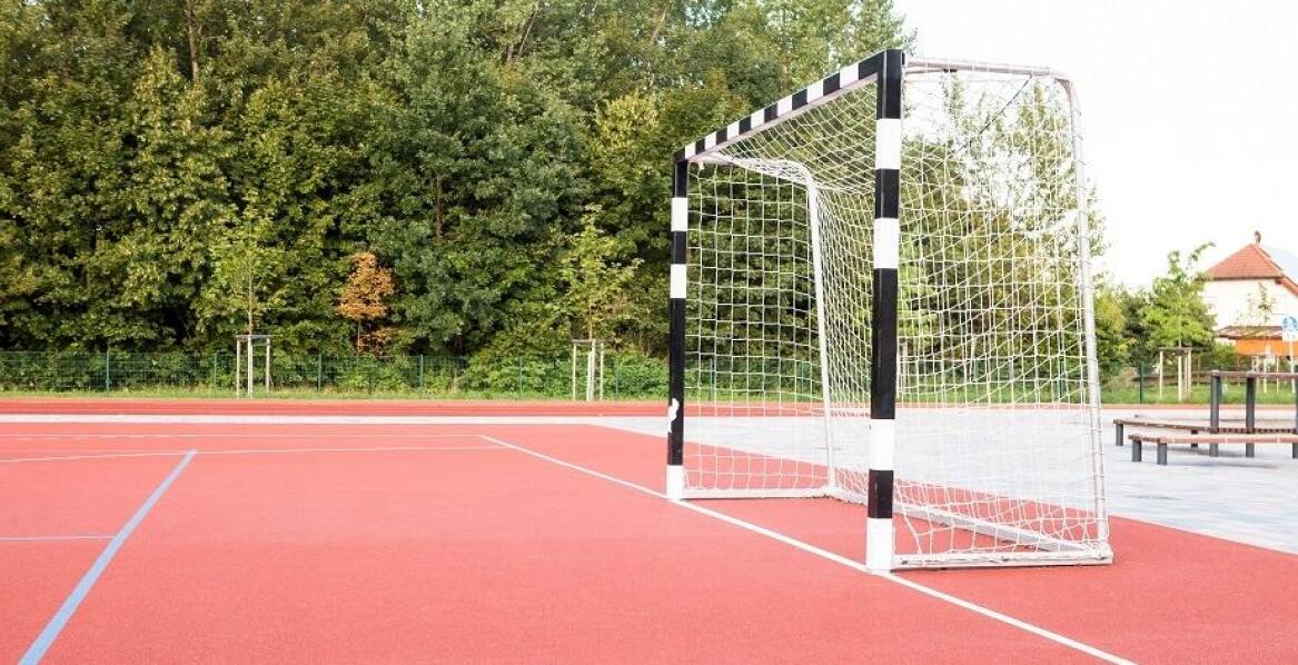 Jak wybrać idealne piłkarskie bramki dla Twojego boiska?
