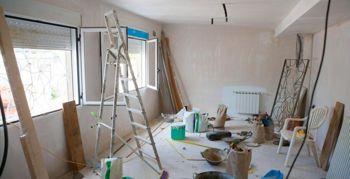 Jak worki na gruz przyczyniają się do oszczędności w trakcie remontu?