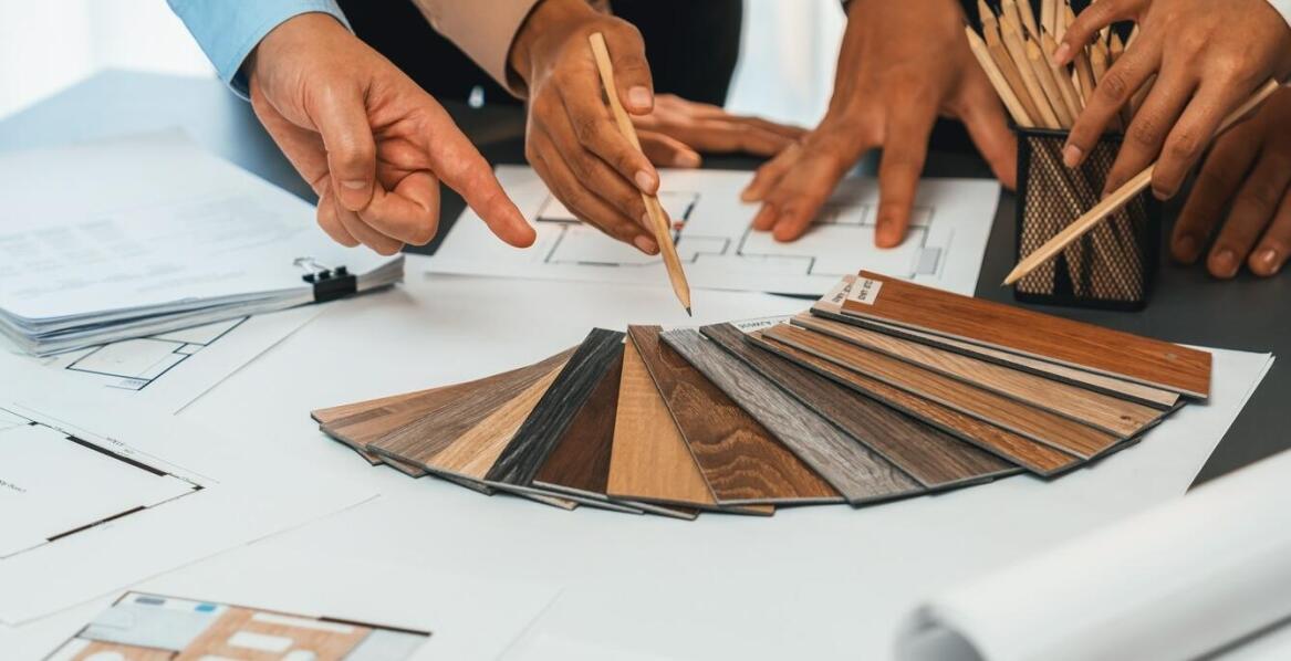 Skuteczne zarządzanie procesami w firmie poprzez outsourcing produkcji mebli.