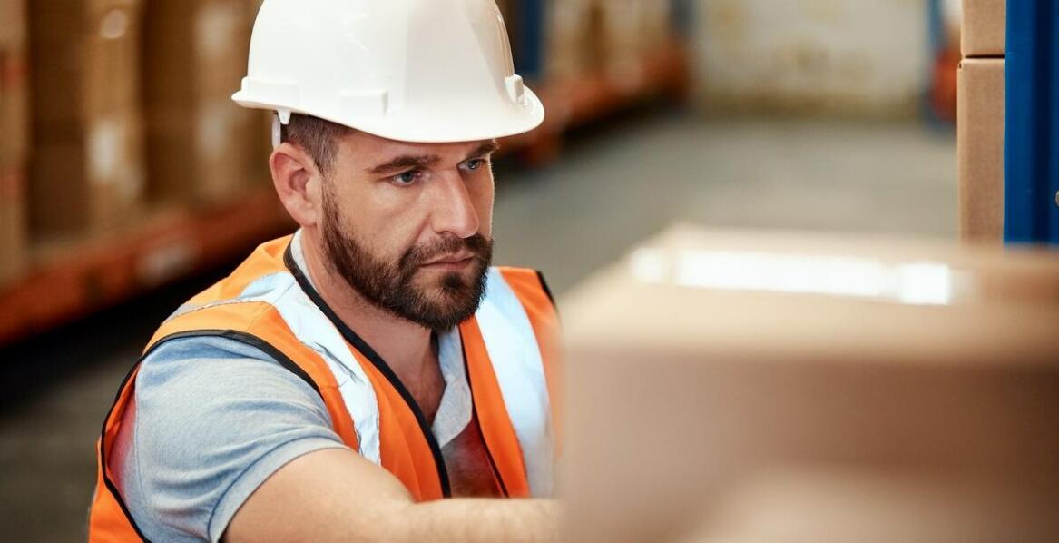 Jakie są kluczowe aspekty organizacji drobnicowego transportu dla e-commerce?