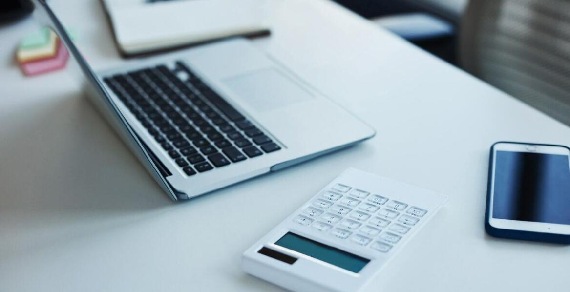 Dlaczego szybka dostawa alkomatów jest istotna dla biznesowych klientów?