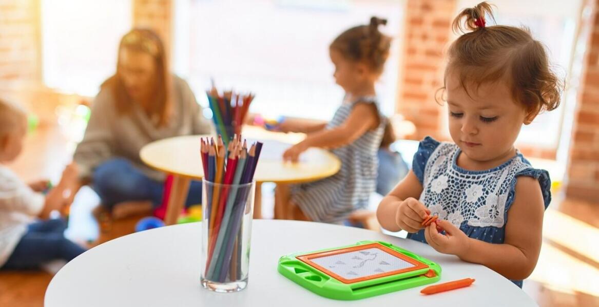 Jak dobrze zorganizowane przedszkole wspiera rozwój indywidualny dziecka?