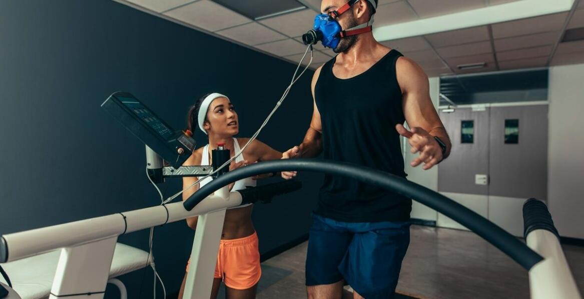 Jak wysokościowe badania pomagają w ocenie zdolności do pracy na wysokościach?