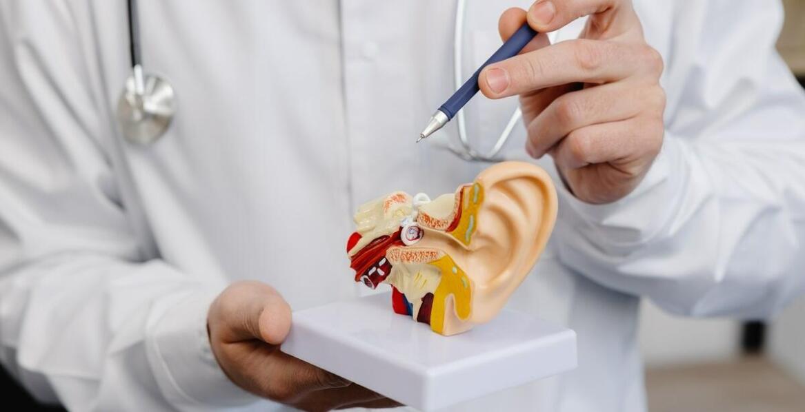 Czy warto skorzystać z oferty bezpłatnego wypożyczenia słuchowych aparatów?