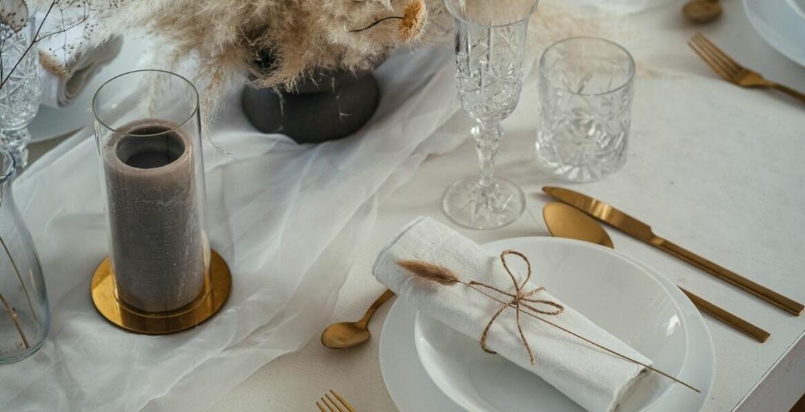 Catering online we Wrocławiu: Jak zamówić idealne menu na event?