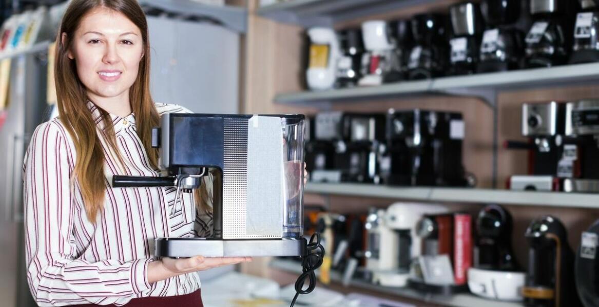 Dlaczego warto wybrać lombard do sprzedaży AGD?