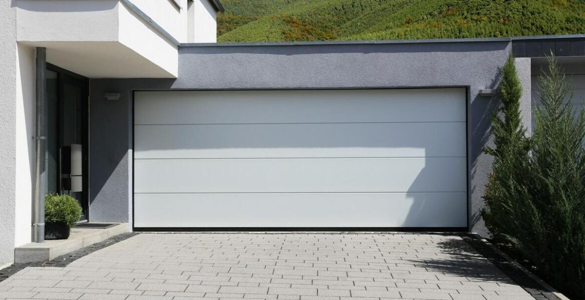 Estetyka i design nowoczesnych garażowych bram – najnowsze trendy