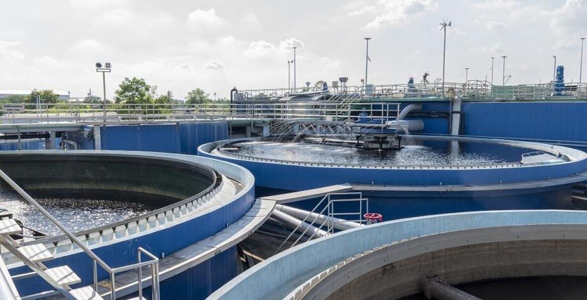 Innowacyjne podejścia do montażu przemysłowych oczyszczalni