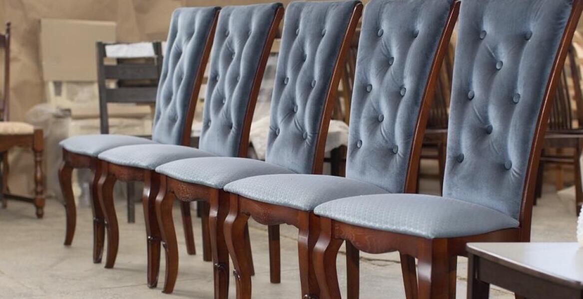 Jak różne style krzeseł wpływają na wnętrza aranżację?