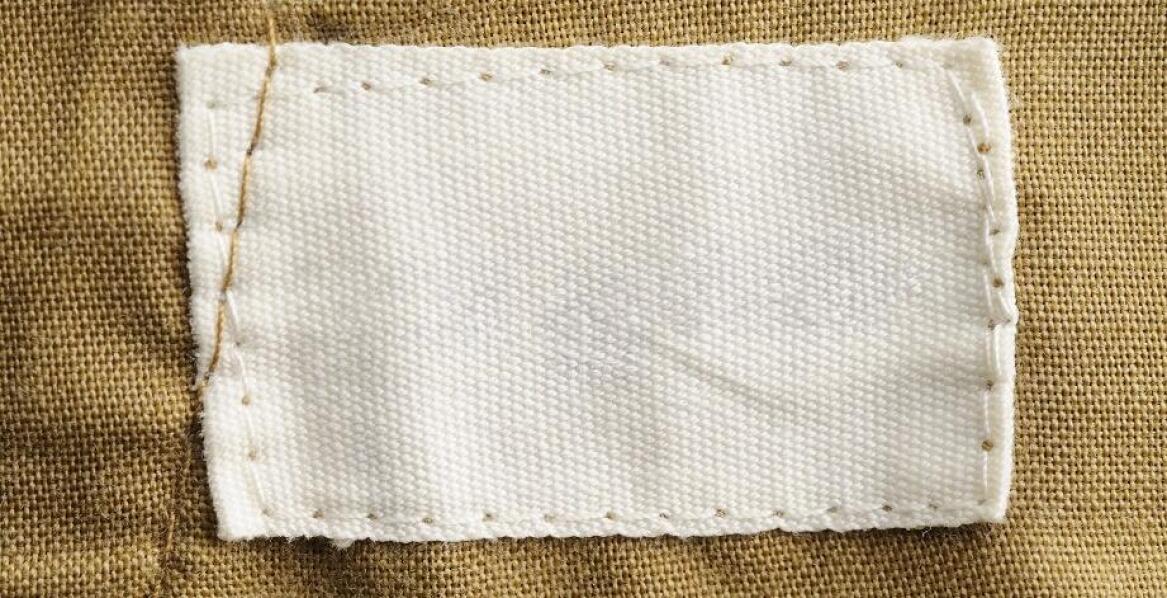 Naszywki z logo firmy – klucz do skutecznej wizualnej identyfikacji marki