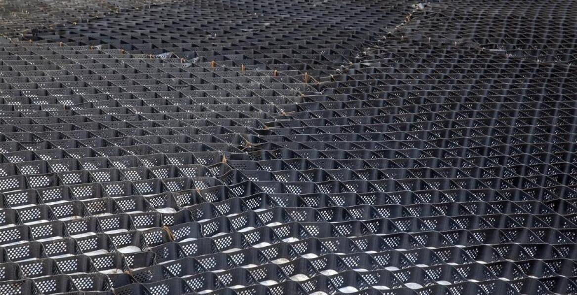 Zastosowanie geokraty w projektach komercyjnych: korzyści dla inwestorów