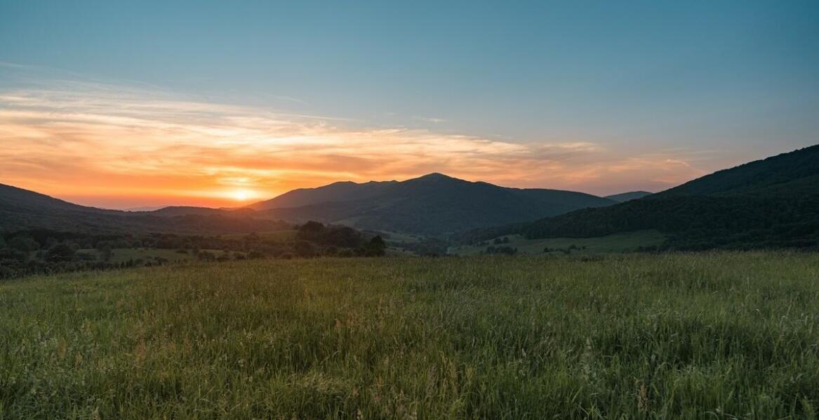 Ekologiczne aspekty noclegów w mongolskich jurtach - świadomy wybór w trosce o naturę