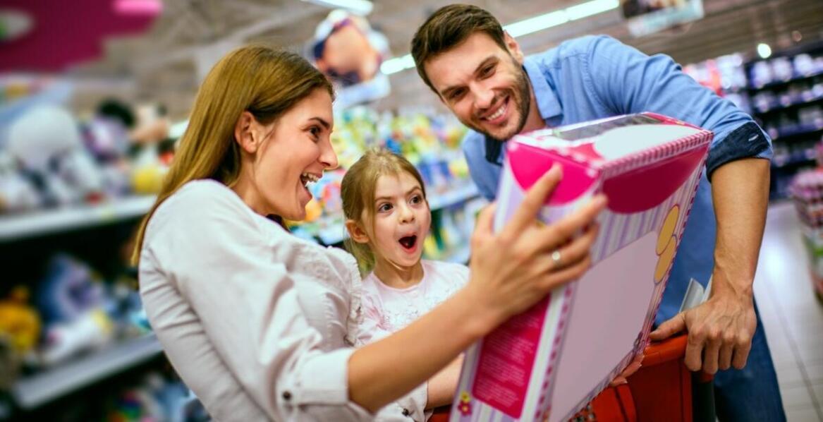 Hurtownie dziecięcych artykułów: kluczowe produkty wspierające rozwój dziecka