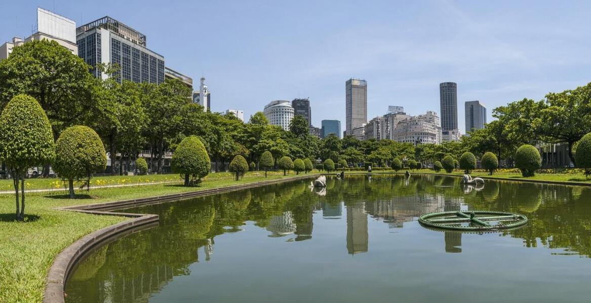 Wpływ monolitycznych żelbetowych zbiorników na ochronę środowiska