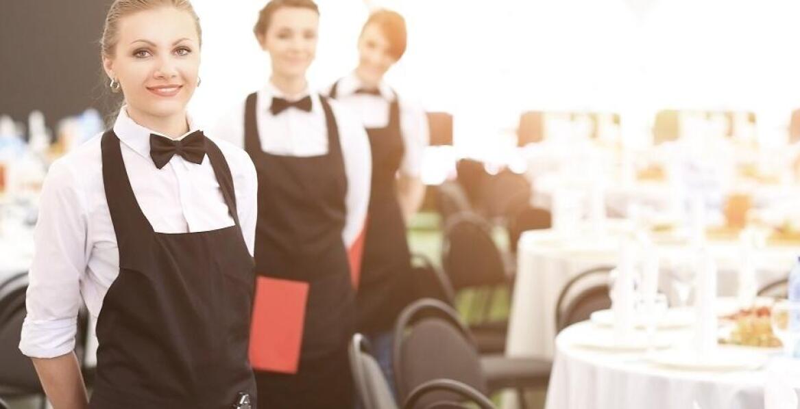 Agencja hostess: innowacyjne atrakcje na Twoje wydarzenie