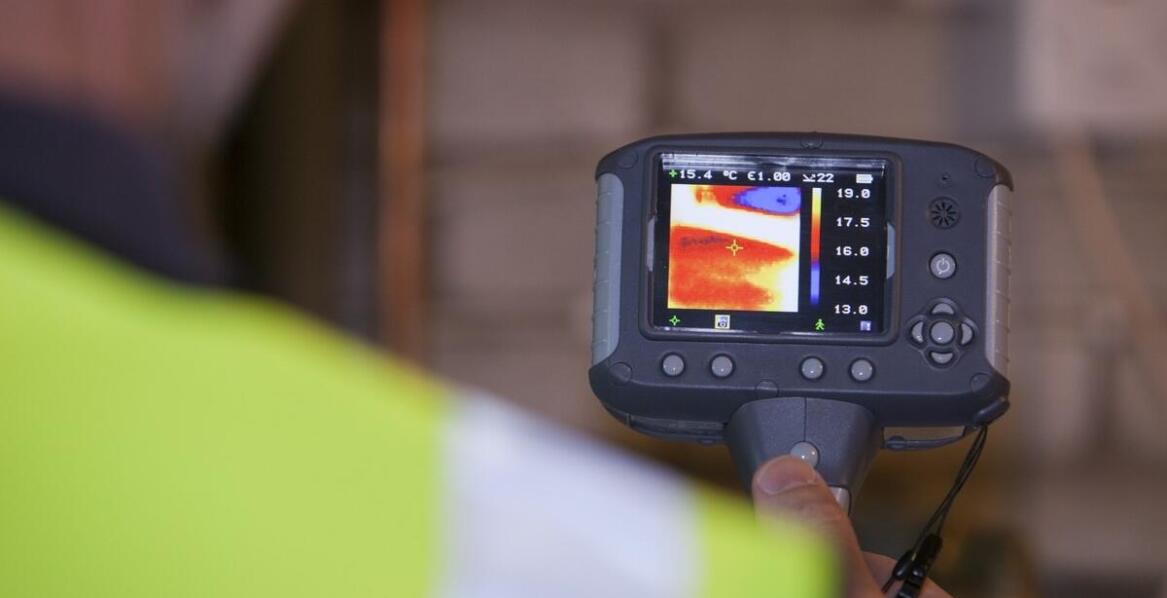 Jak termowizyjne kamery pomagają w wykrywaniu intruzów?