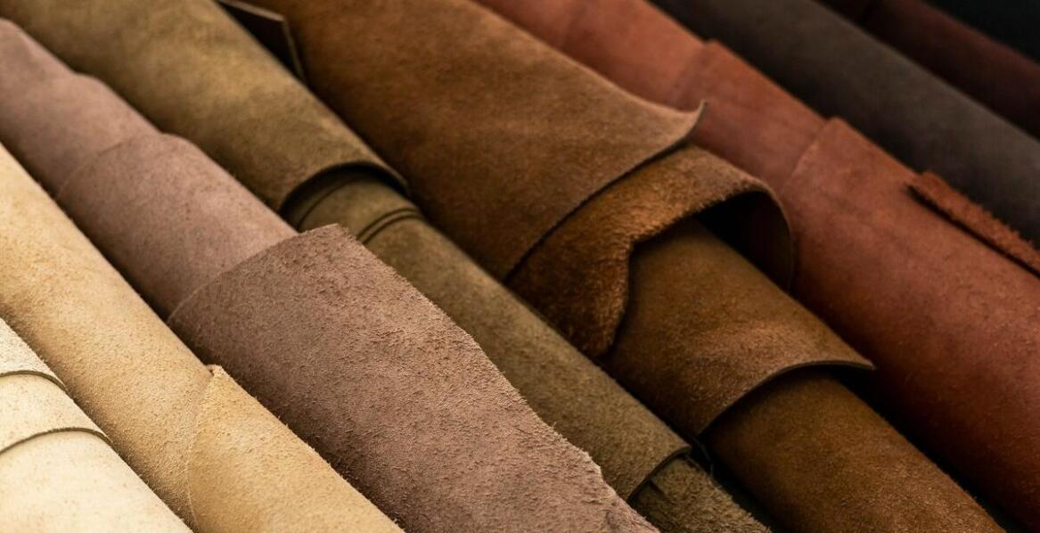 Wpływ materiałów na trwałość i wytrzymałość roboczych uprzęży