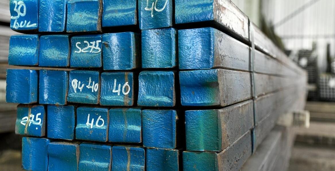 Rola kutych prętów S355 w podnoszeniu efektywności produkcji