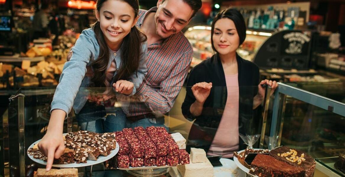 Słodkie tematyczne bufety – oferta cukierni w Toruniu
