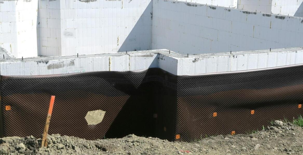 Wpływ geokompozytów na zwiększenie nośności budowlanych konstrukcji