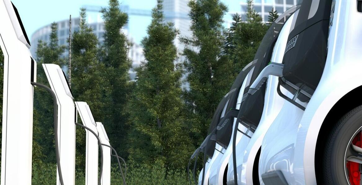 Nowoczesne stacje ładowania 50 kW a rozwój elektromobilności