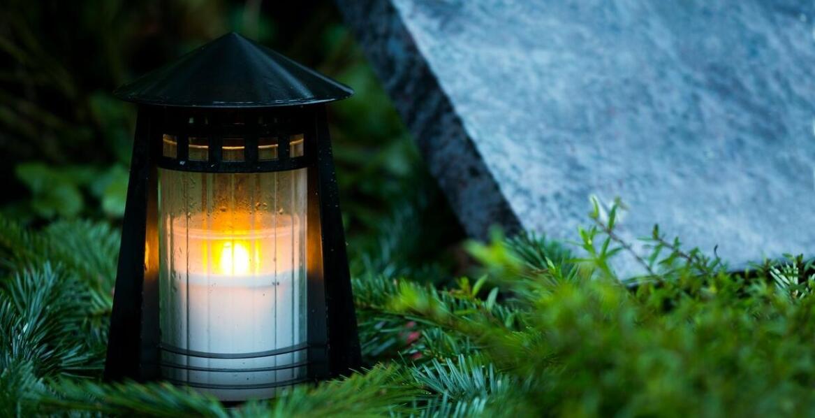 Jakie formy ceremonii pogrzebowych oferują zakłady pogrzebowe?