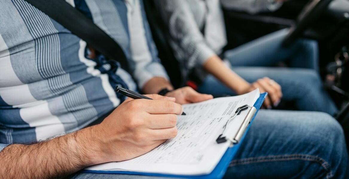 Jak składać wniosek o prawo jazdy po ukończeniu doszkalającego kursu?