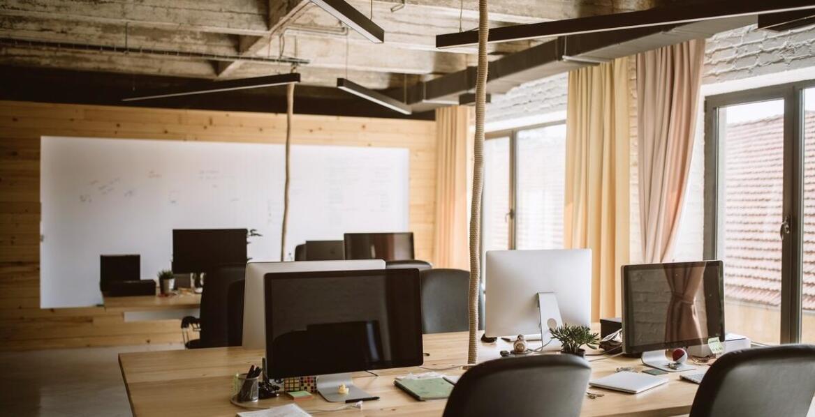 Optymalizacja oświetlenia w biurach: dlaczego pomiary są kluczowe?