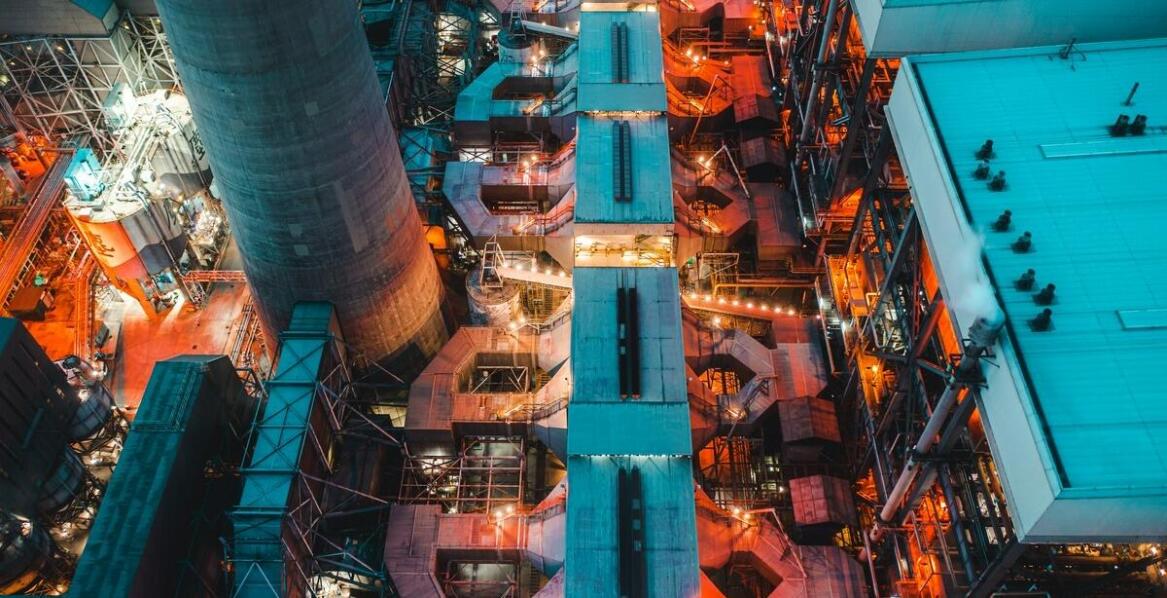 Jakie są zalety korzystania z najnowszych technologii w transporcie paliwa?