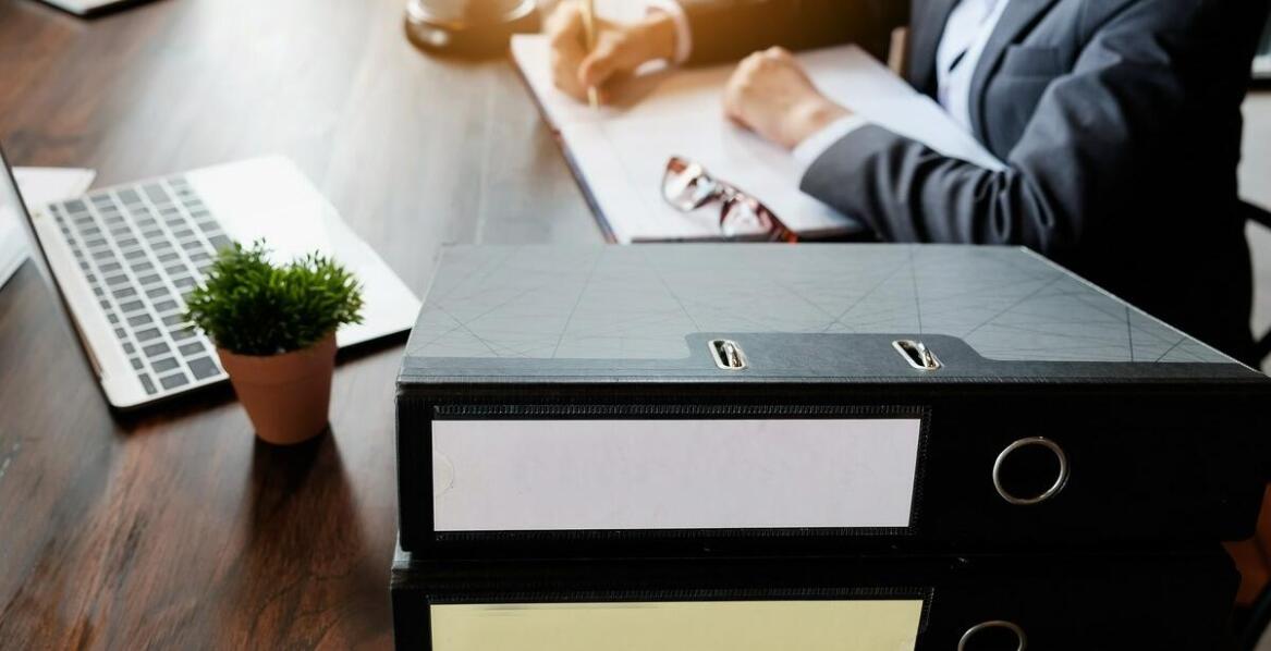 Rola adwokata w sprawach o zasiedzenie nieruchomości: co warto wiedzieć?