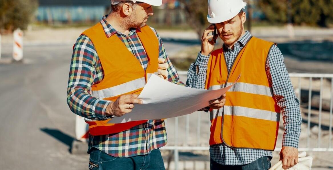 Jak stały kontakt z klientem wpływa na realizację budowlanych projektów?