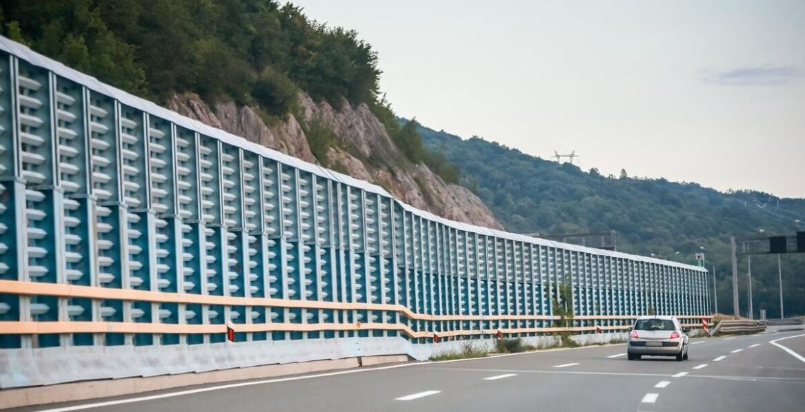 Wpływ osłon konstrukcji na efektywność systemu transportowego