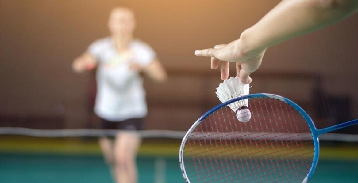 Jak nowe technologie wpływają na naciągi do rakiet do badmintona?