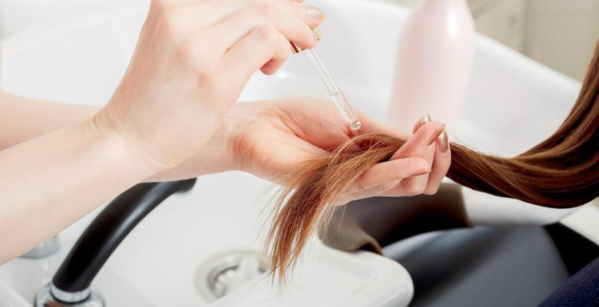 Jakie efekty daje system Arginine Replacement w pielęgnacji włosów?