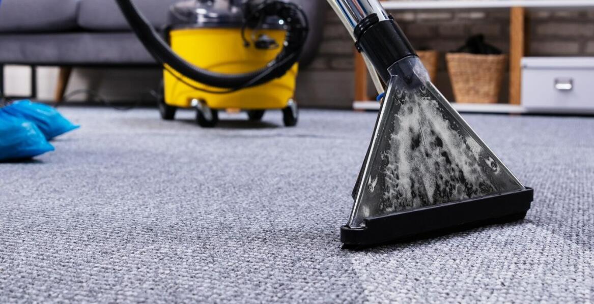 Pranie dywanów a eliminacja alergenów – dlaczego to jest ważne?