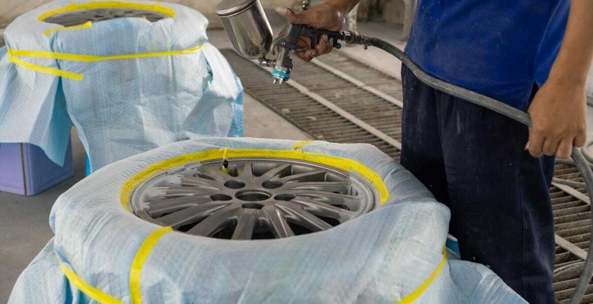 Jak przygotować się do oddania felg do proszkowej lakierni?