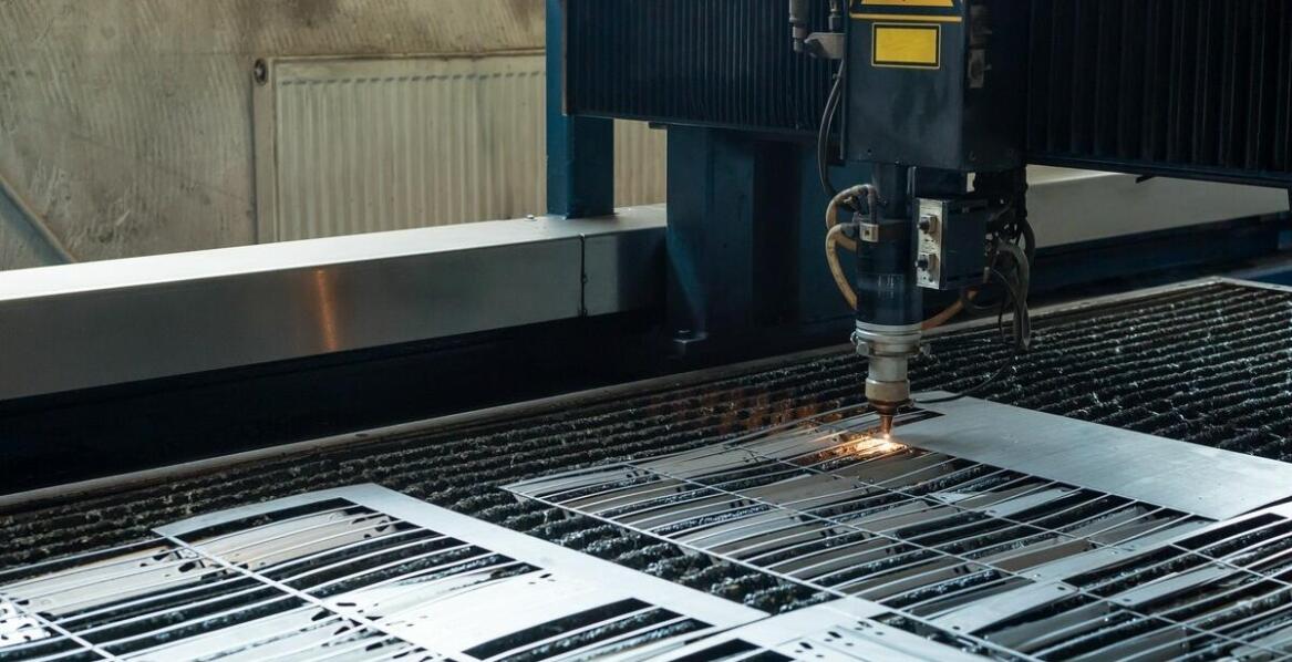 Rola wycinania aluminium w procesie tworzenia nowoczesnych nagrzewnic